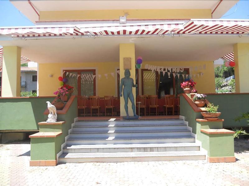 Real Asturias Hotel 아쿠아페사 외부 사진